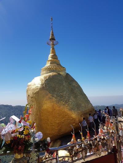 Goldenen Felsen von Kyaikhtiyo